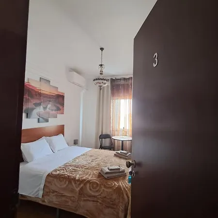 Casa de hóspedes Ziza Tavira